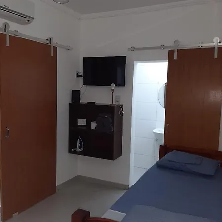 Quitinete para temporada em Cabo Frio-3