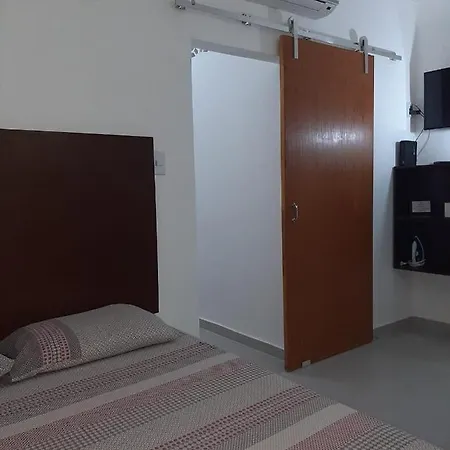 Quitinete para temporada em Cabo Frio-2